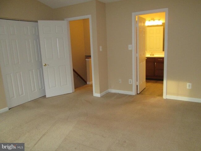 Building Photo - 1306 Roman Ridge Way