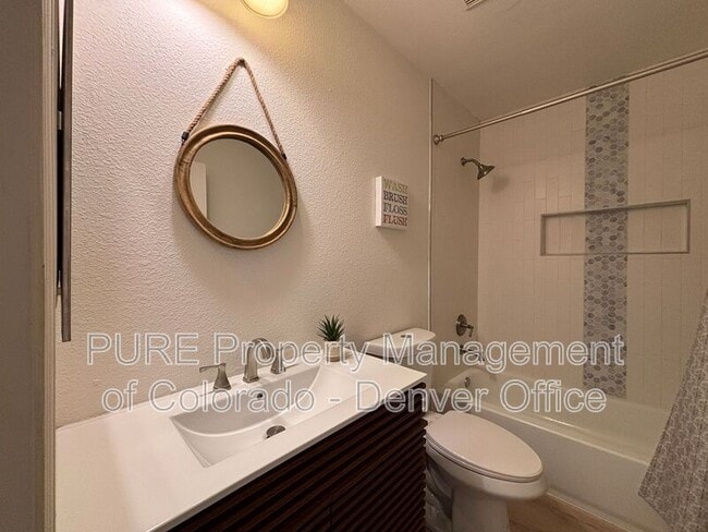 Building Photo - 6484 Silver Mesa Dr