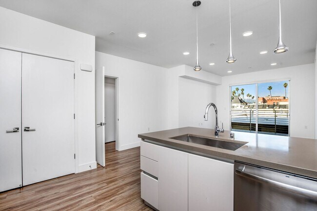 Interior Photo - Rhys Building