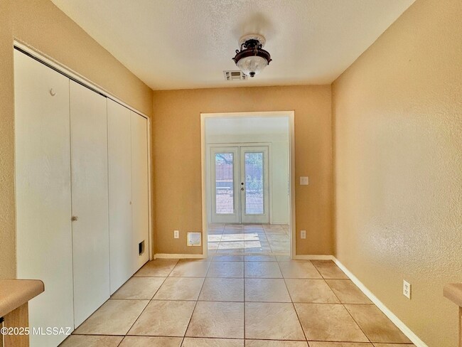 Building Photo - 2327 E Precious Shard Ct