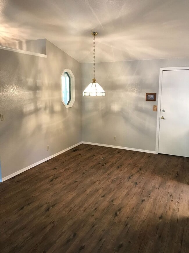 Building Photo - Coming in March – Beautiful Single-Story Home with Dual Living Spaces & Fenced Yard