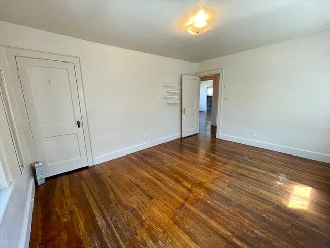 Building Photo - 238 Corey Rd