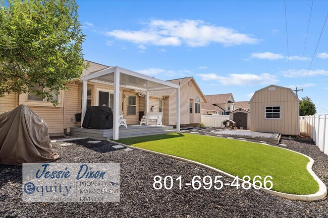 Building Photo - 2355 N 125 W