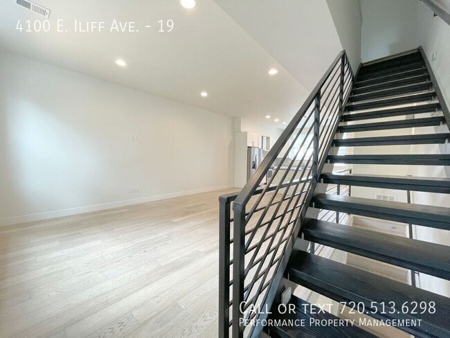 Building Photo - 4100 E Iliff Ave