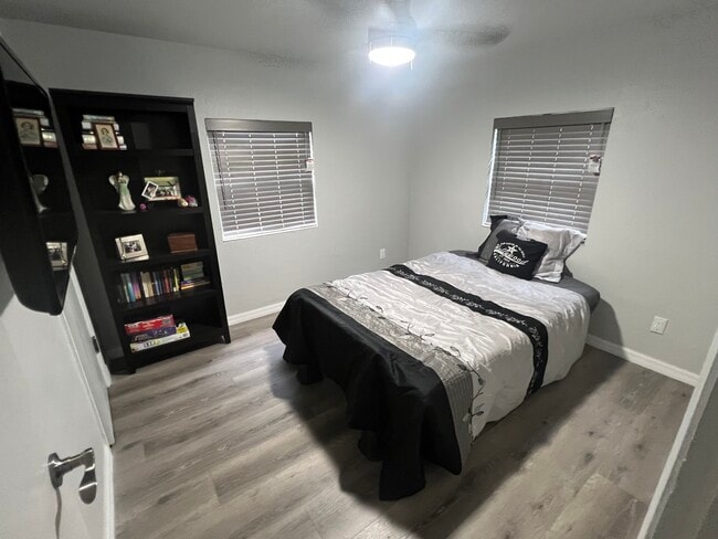 Building Photo - 5210 43rd Terrace N