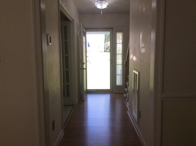 Building Photo - Vass Meadows