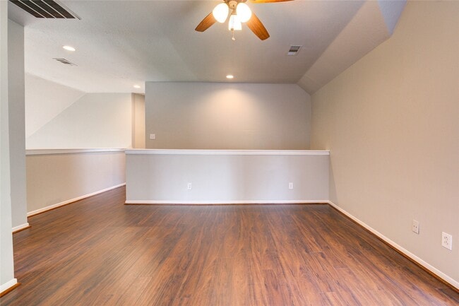 Building Photo - 16814 Benwick Dr