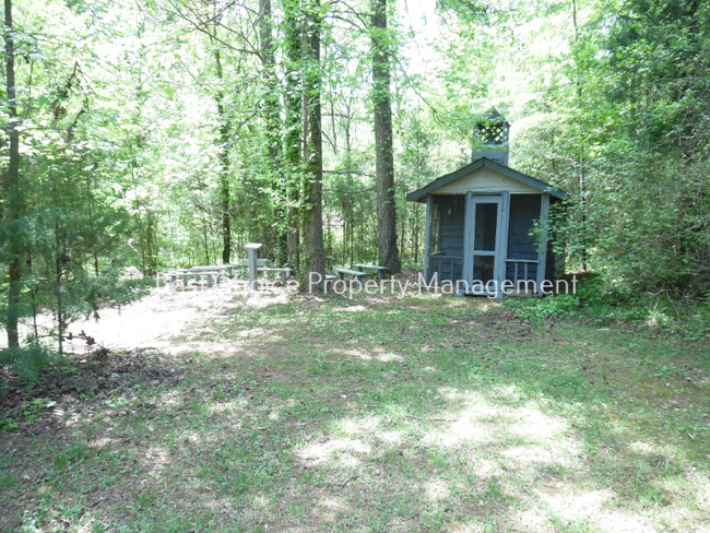 Building Photo - 3931 Locust Hill Rd