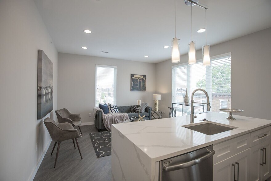 Interior Photo - The Gateway