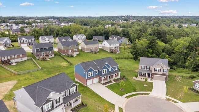 Building Photo - 1618 Ravine Trl