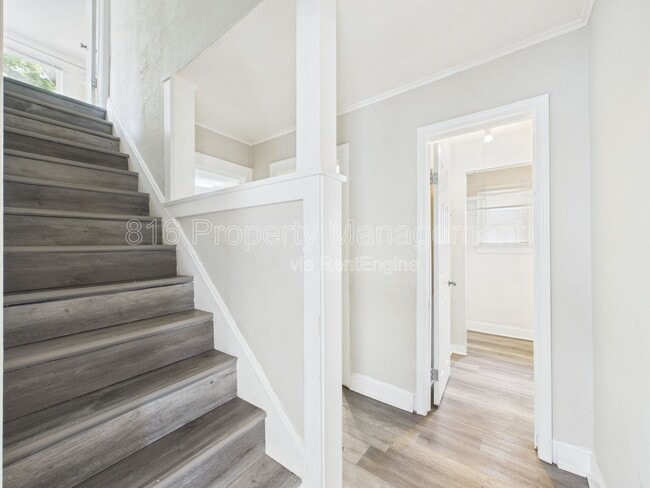 Building Photo - 5636 Garfield Ave