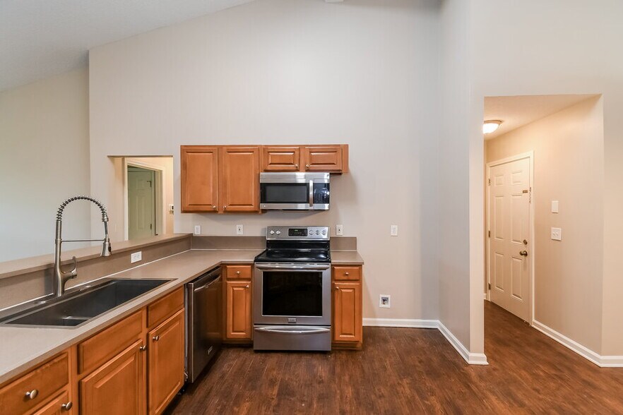 Building Photo - 2760 Cold Creek Blvd