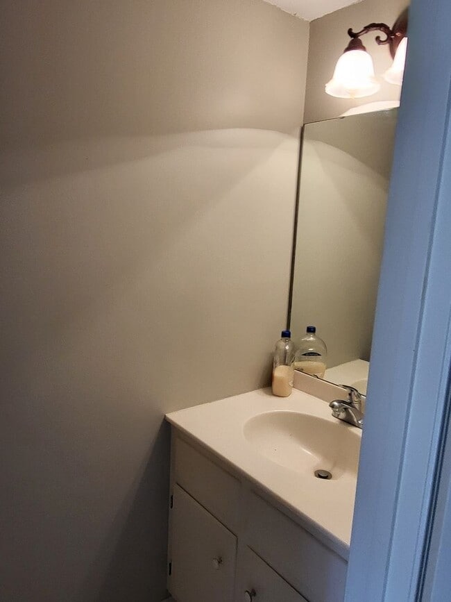 Building Photo - 210 22nd St N