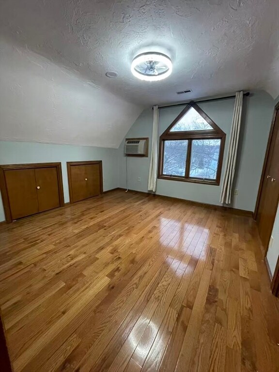 Building Photo - 129 Beale St