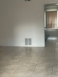 Building Photo - 5116 S Delaware Pl