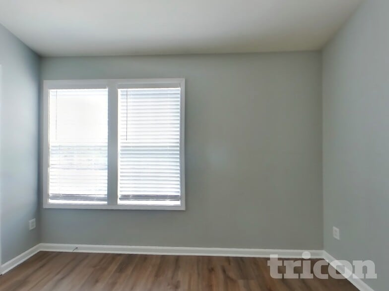 Building Photo - 11626 Lioness St