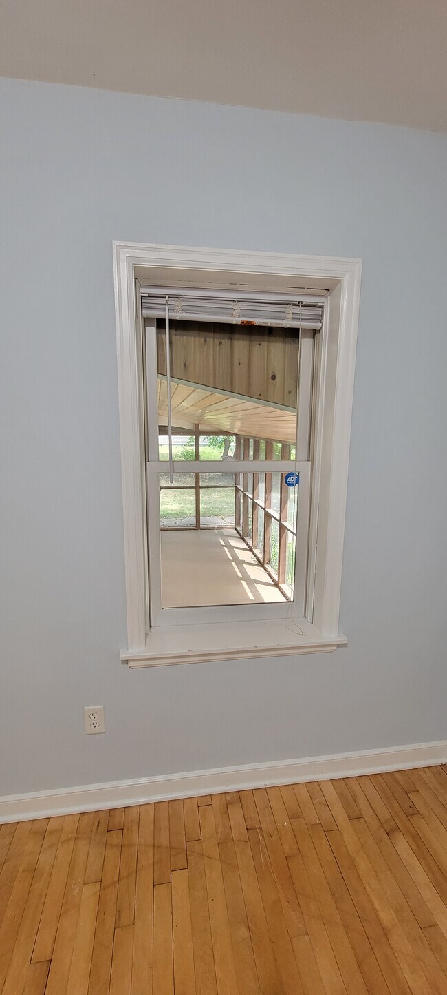 Building Photo - 19101 Delton Ave