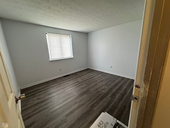 Building Photo - 5739 Ensenada Ave