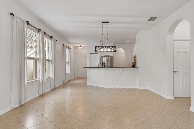 Building Photo - 6451 New Independence Pkwy