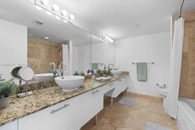 Building Photo - 41 SE 5th St