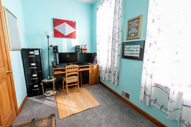 Building Photo - 1241 Bates Ave