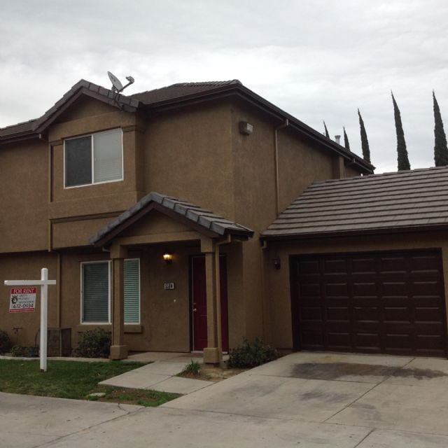 Primary Photo - 558 Vermont Ave