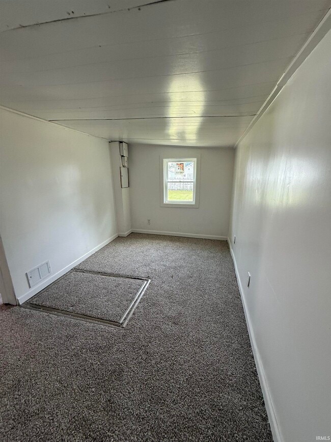 Building Photo - 1326 Buntin St