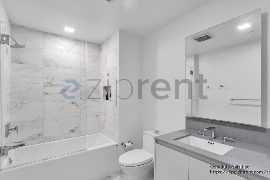 Building Photo - 2177 3rd St