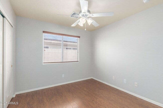 Building Photo - 8156 W Tonto Ln