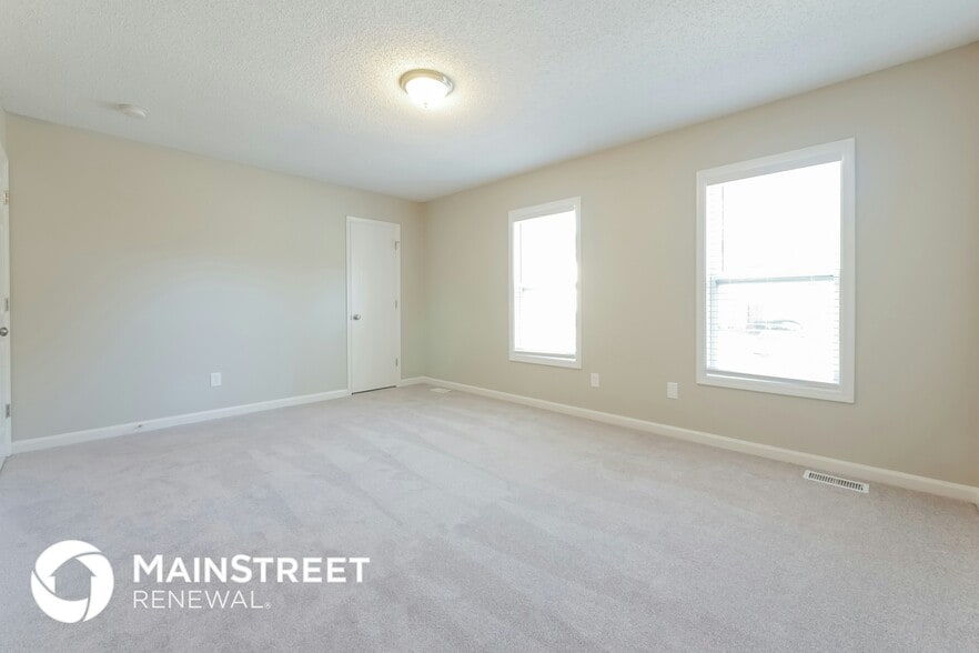 Building Photo - 8071 Creekstone Way
