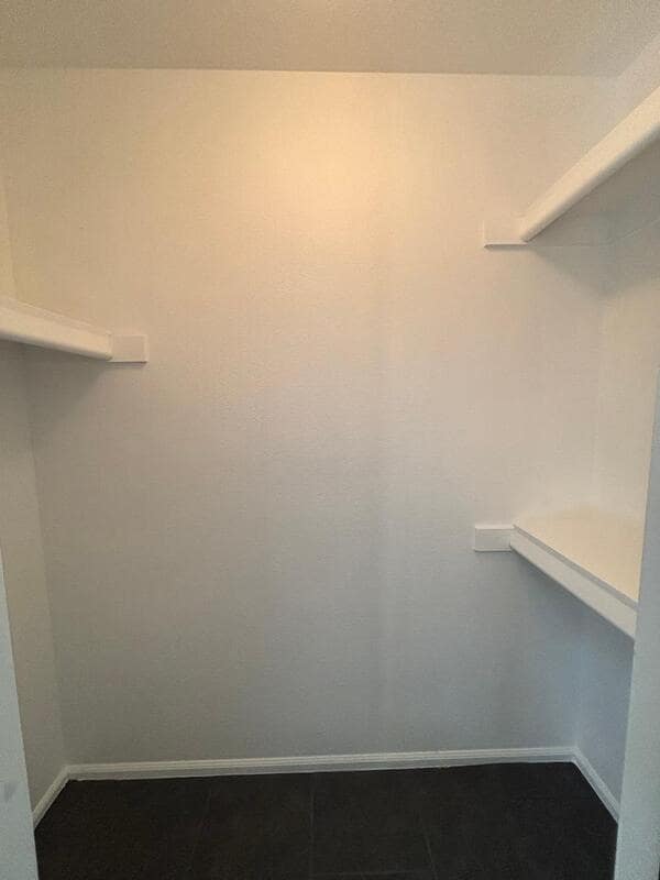 Building Photo - 10610 S 48th St