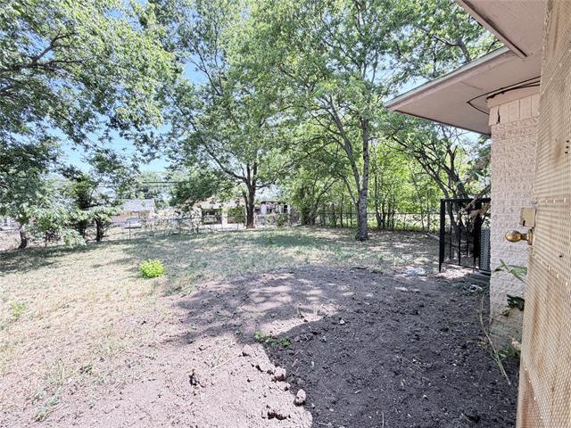 Building Photo - 619 Midvale Dr
