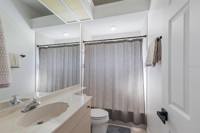 Building Photo - 9405 Boxthorn Pl