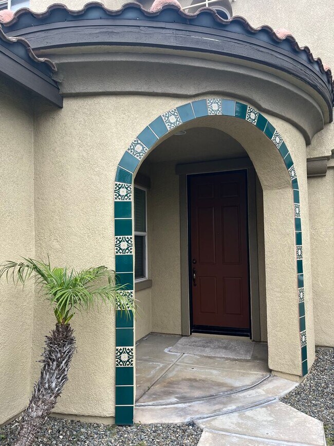 Building Photo - Beautiful Corner lot home in gated community.