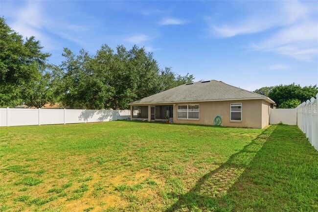 Building Photo - 896 Princeton Dr