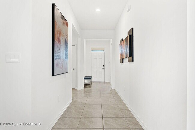 Building Photo - 1586 Criswell Ln SE