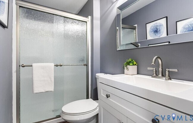 Building Photo - 10312 Genlou Rd