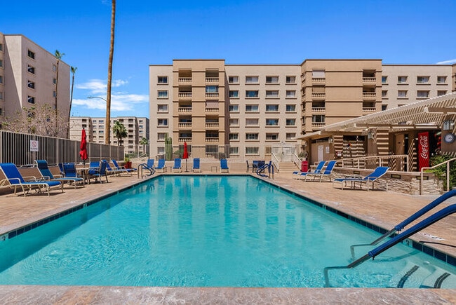 Building Photo - Scottsdale Shadows Condo