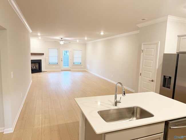 Building Photo - 6057 Gardner Maples Dr SE