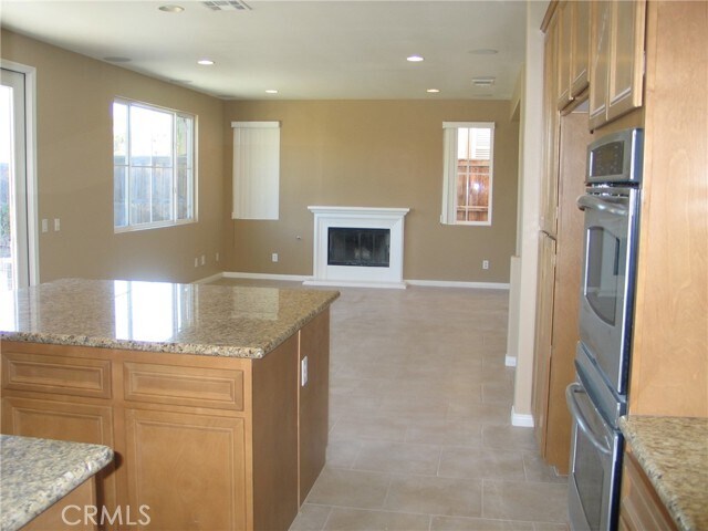 Building Photo - 27720 Elderberry St