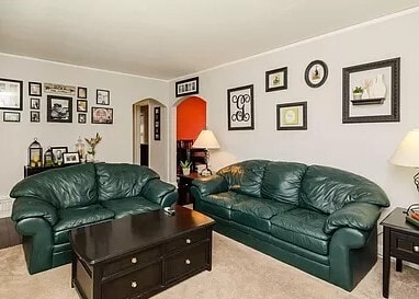 Living Room - 2508 Westover Blvd
