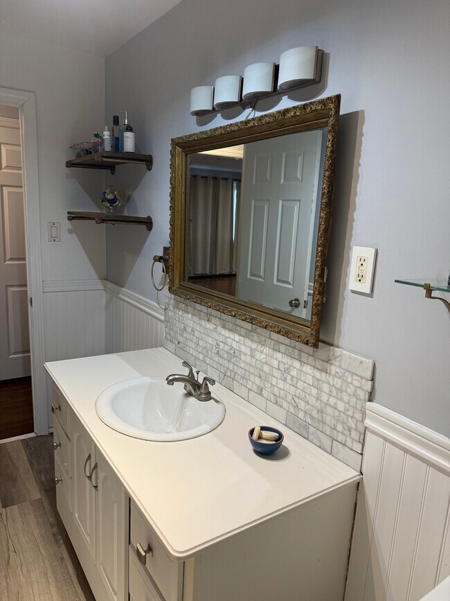 Building Photo - 39 Tina Cir