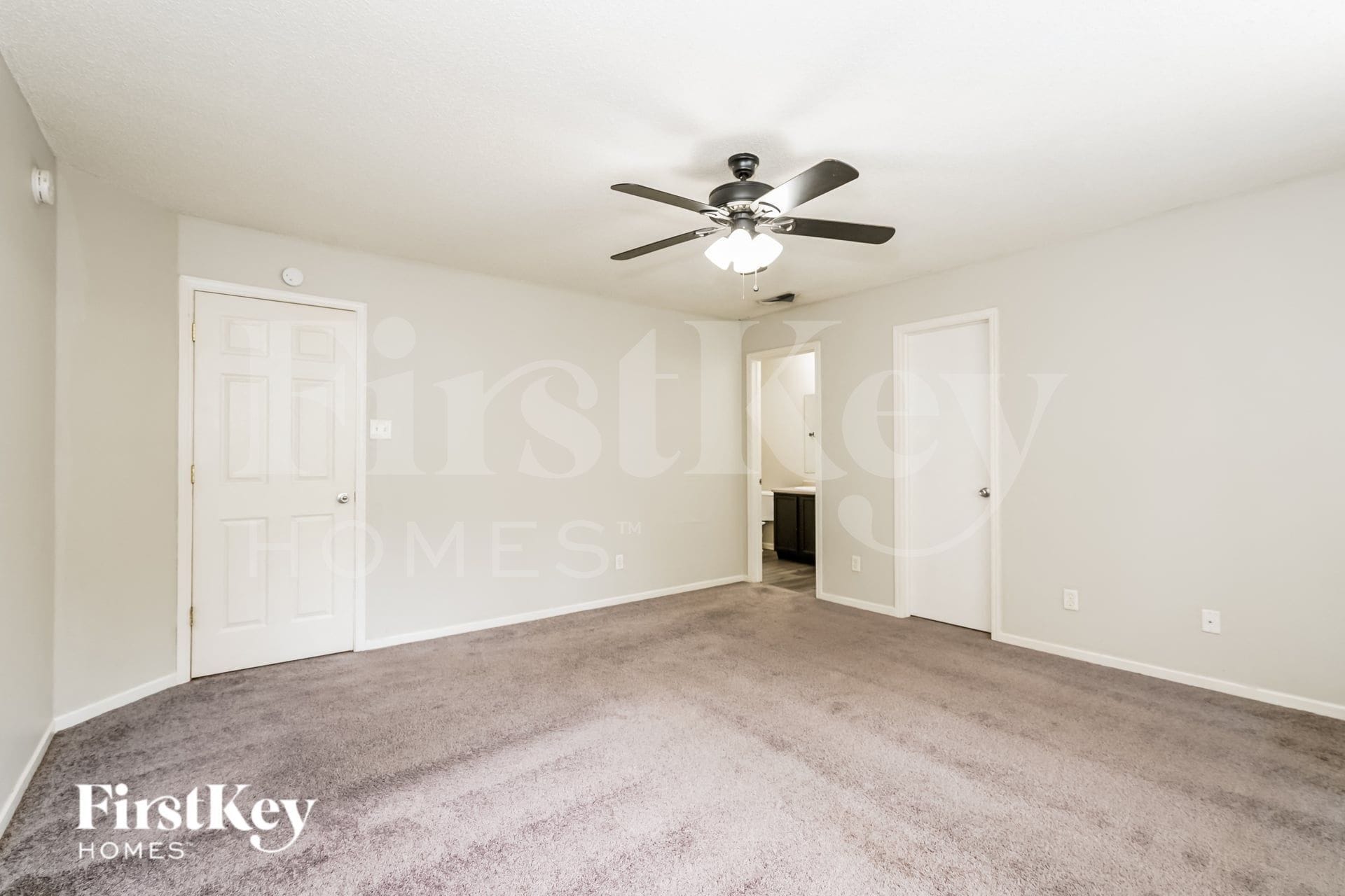Building Photo - 2732 Redland Ln