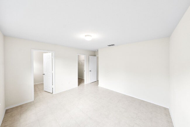 Building Photo - Welcome Home! Sterling Ridge