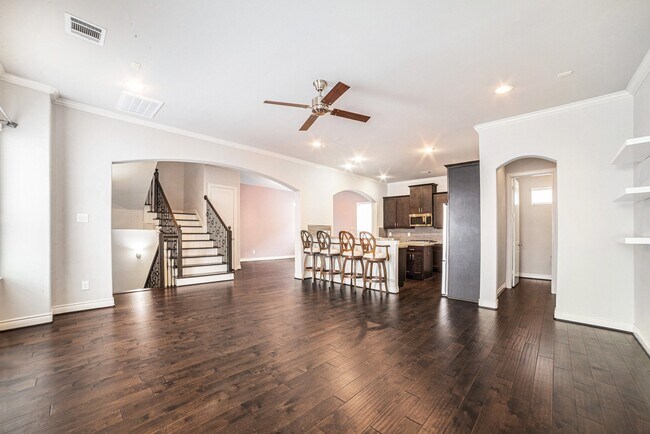 Building Photo - 5311 Kiam St