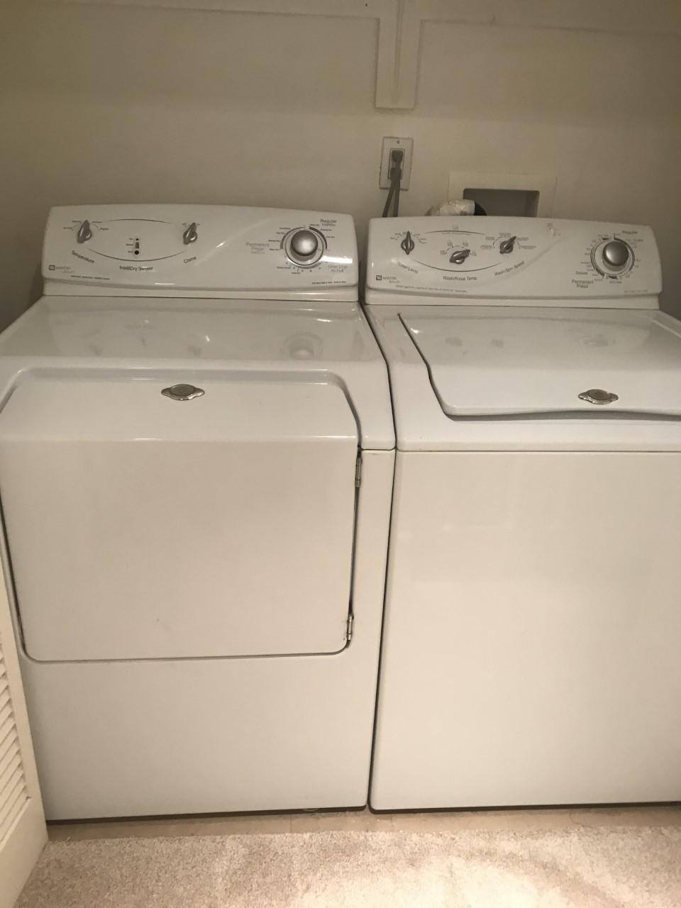 Laundry Room - 1133 9th St