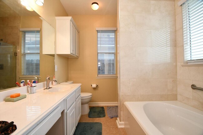 Building Photo - 7110 Anaquitas Creek Ct