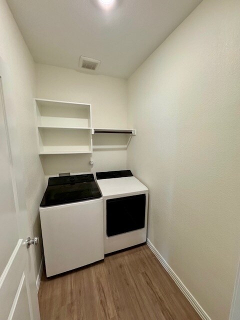Building Photo - 5036 Waterway Dr