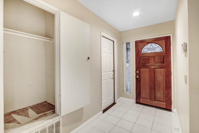Building Photo - 36698 Camino Del Mar