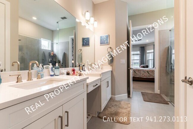 Building Photo - 5312 Caserta Ct